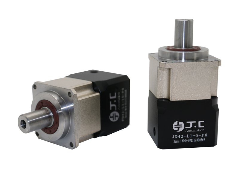 廠(chǎng)家低價(jià)出售高精密行星減速機，伺服行星減速器