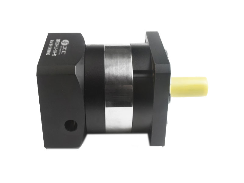 愛(ài)您自己更多一點(diǎn)，行星減速機使用壽命更長(cháng)一些