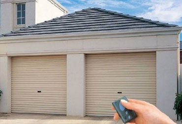 步進(jìn)減速機運用于電動(dòng)車(chē)庫門(mén)